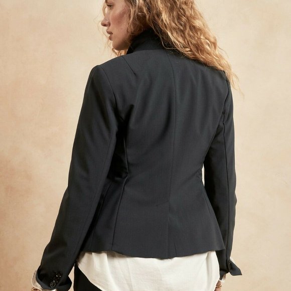 Banana Republic Classic Fit Black Italian Marzotto Wool Blend Blazer 8 - Picture 2 of 2